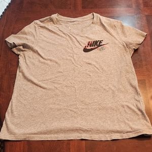 Nike tshirt